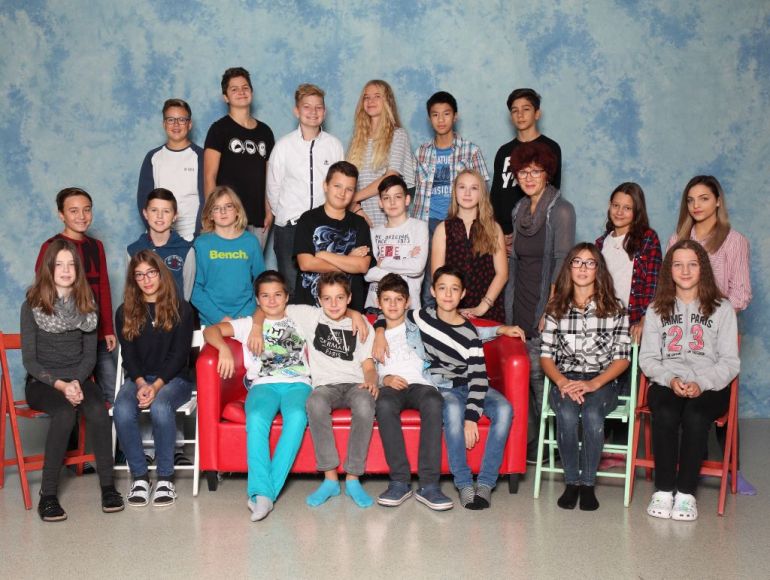 Klassenfotos 2016 17 21