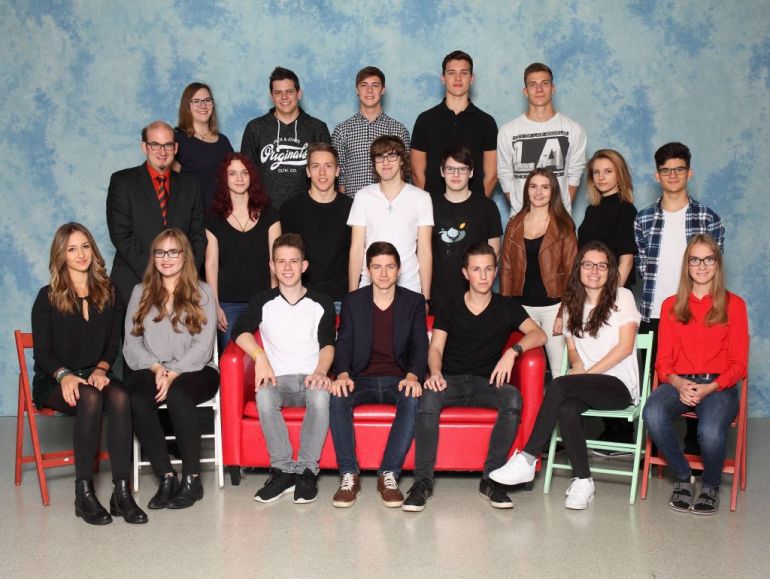 Klassenfotos 2016 17 43